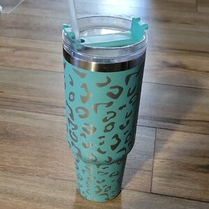 Amazon Turquoise Leopard Print Tumbler